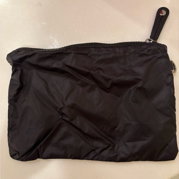 Urban Fit by Urban Expressions black quilted tote bag - Picture 12 of 16